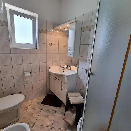 Apartman Ferienwohnung Fur 2 Personen Ca 40 Qm In Crikvenica, Kvarner Bucht Und Umgebung - B53103