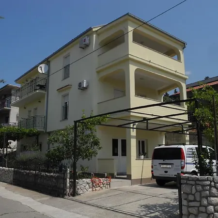 Ferienwohnung Fur 2 Personen Ca 40 Qm In Crikvenica, Kvarner Bucht Und Umgebung - B53103 Apartman Crikvenica